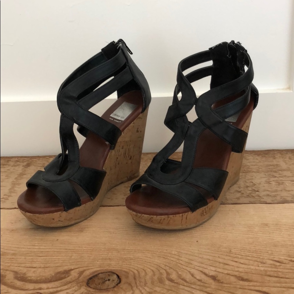 Dolce Vita for target wedges